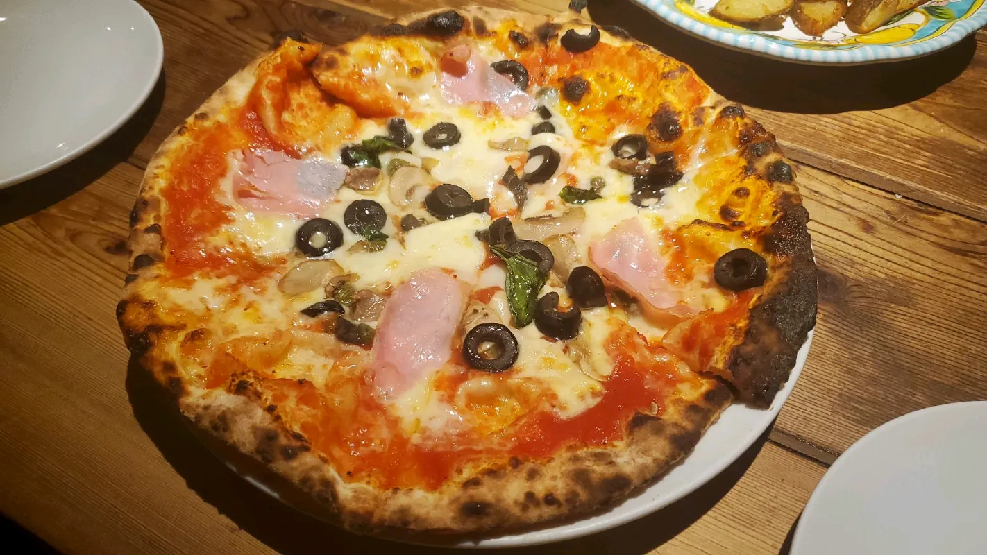 お嬢様はエスパー探偵　上野公園・アメ横編のナゾ活写真