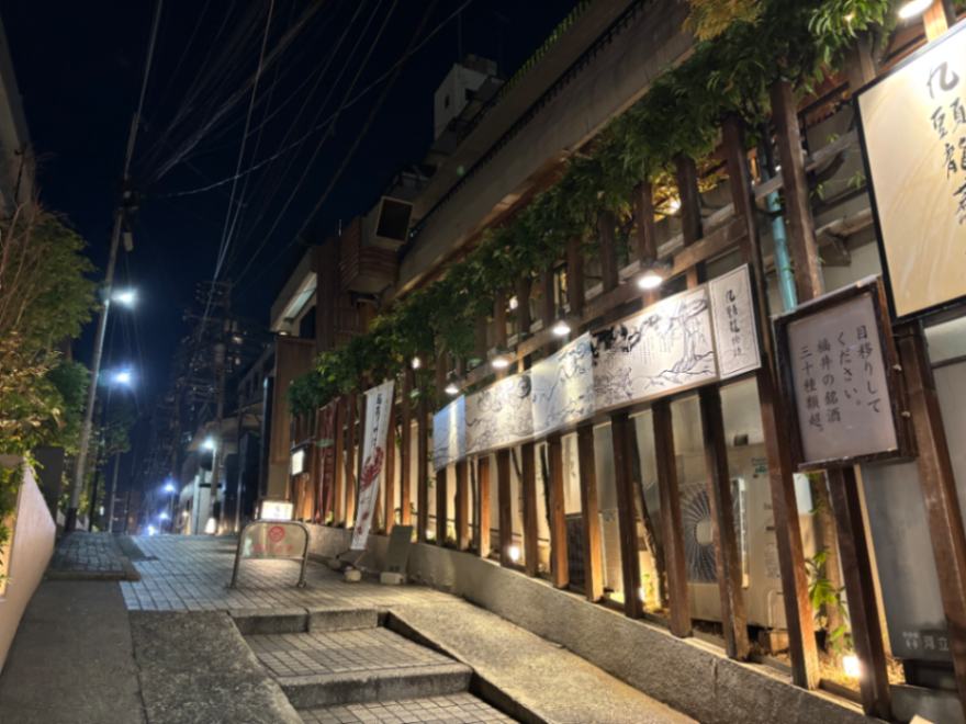 神楽坂街歩き謎解き　仲通りに眠る物語のナゾ活写真