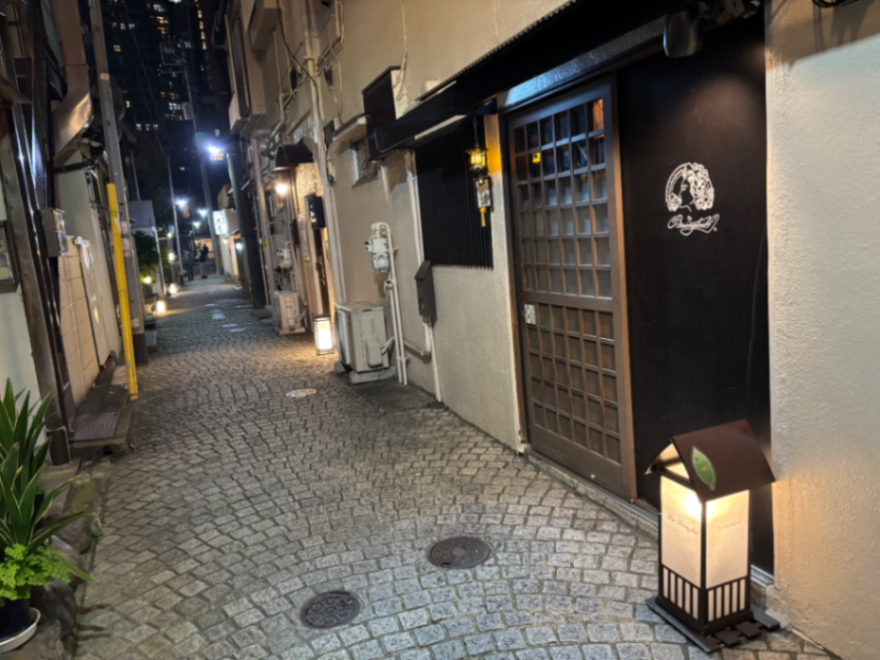 神楽坂街歩き謎解き　仲通りに眠る物語のナゾ活写真