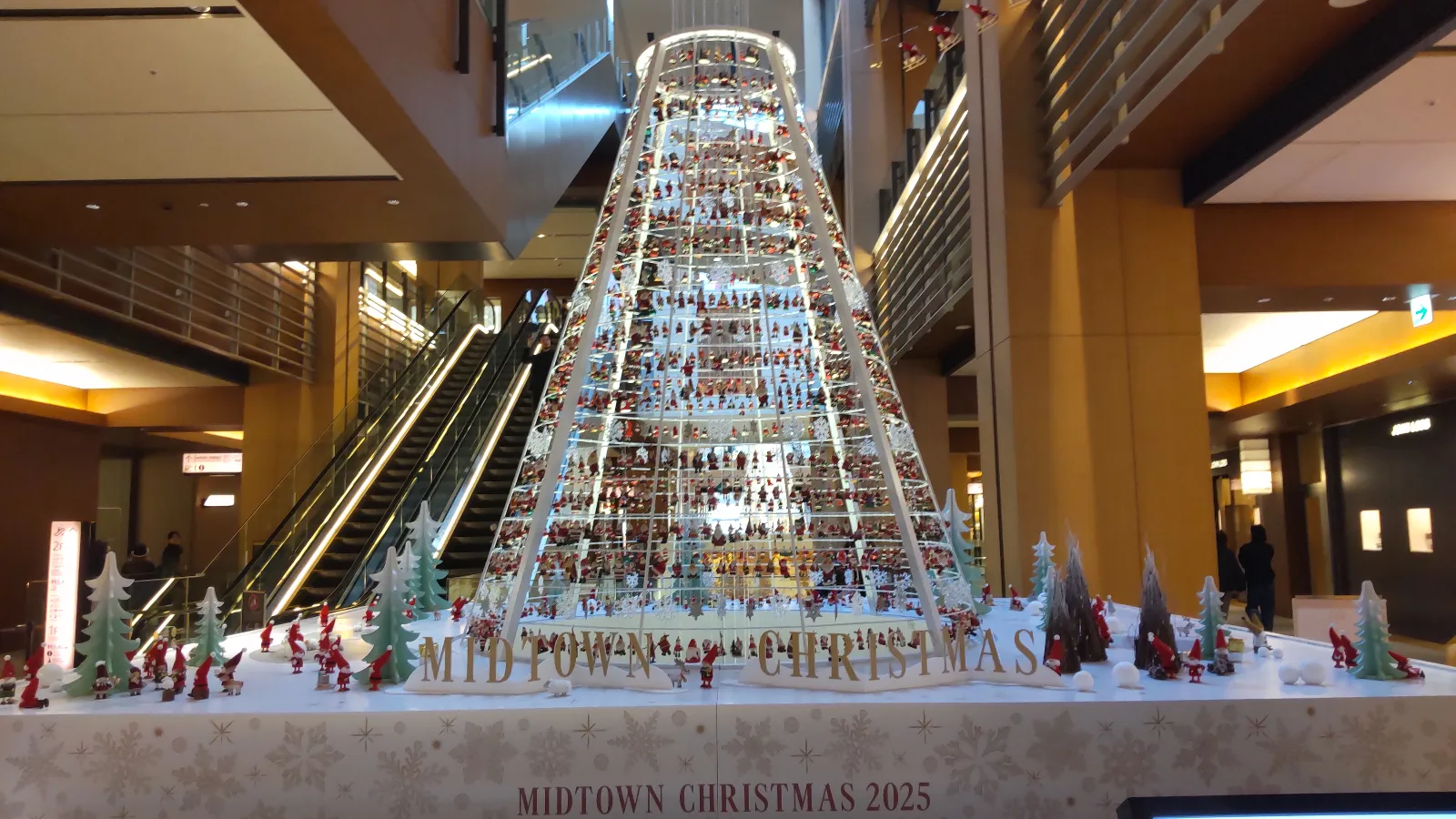 STORY3 六本木編『天才画家の遺した絵画』のナゾ活写真