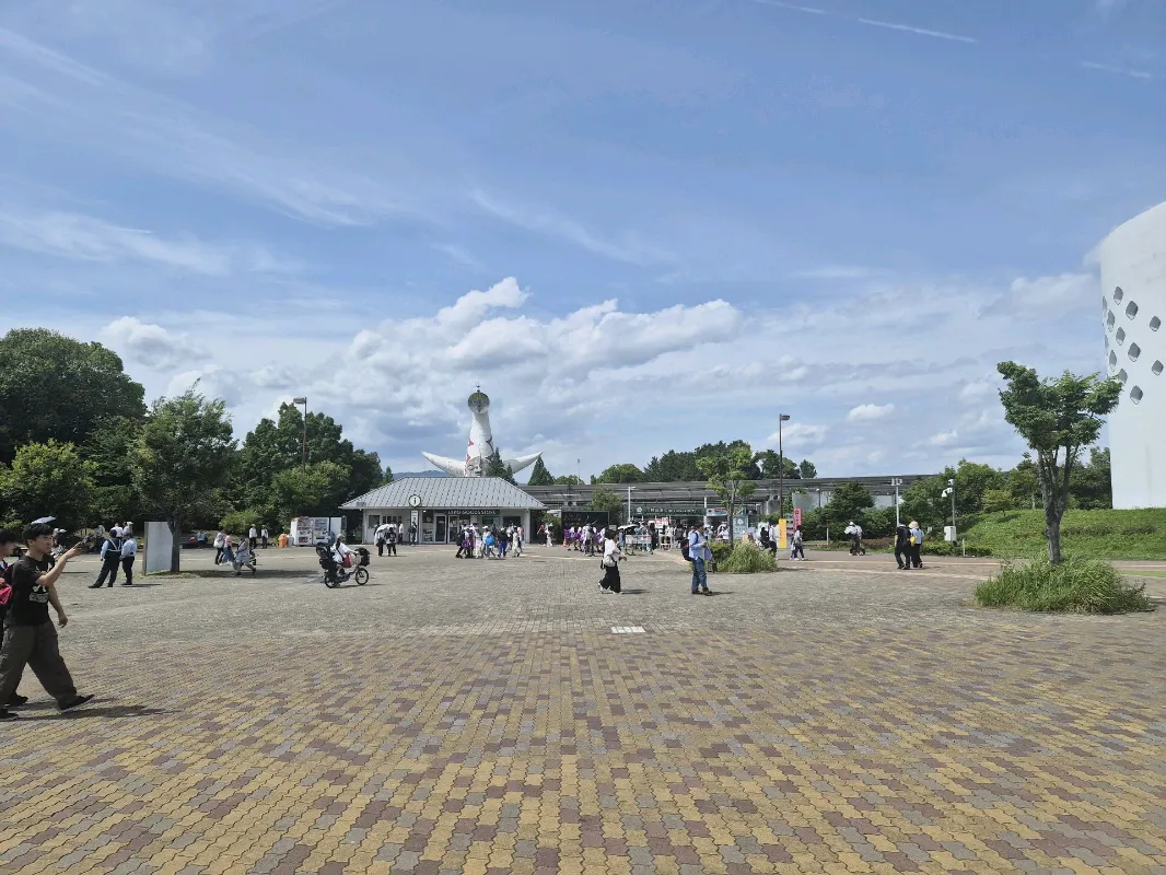 大阪モノレール × リアル謎解きゲーム『ナゾものレール〜願いが叶う 空中列車〜』のナゾ活写真