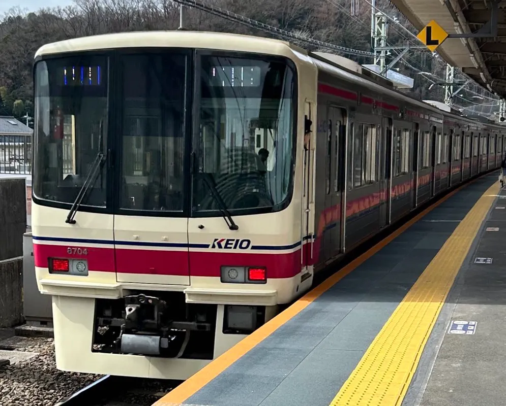 鉄道探偵と２つの発車ベルのナゾ活写真