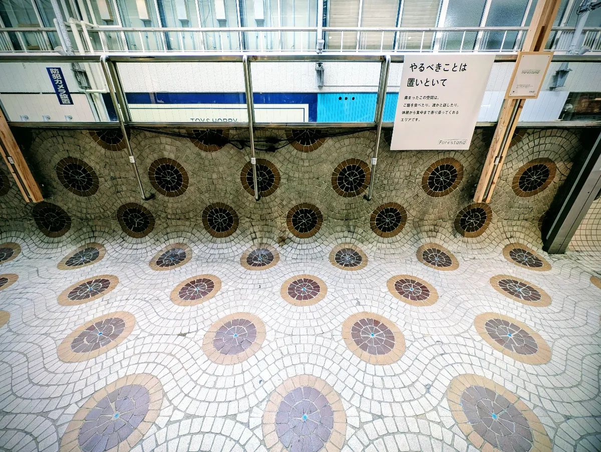姿を消した記者を追え〜神戸の街を巡りながら〜のナゾ活写真