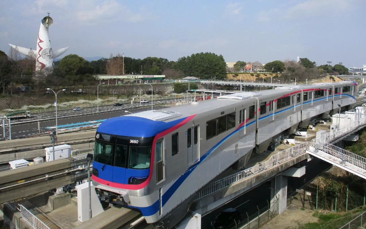 大阪モノレール × リアル謎解きゲーム『ナゾものレール〜願いが叶う 空中列車〜』のナゾ活写真