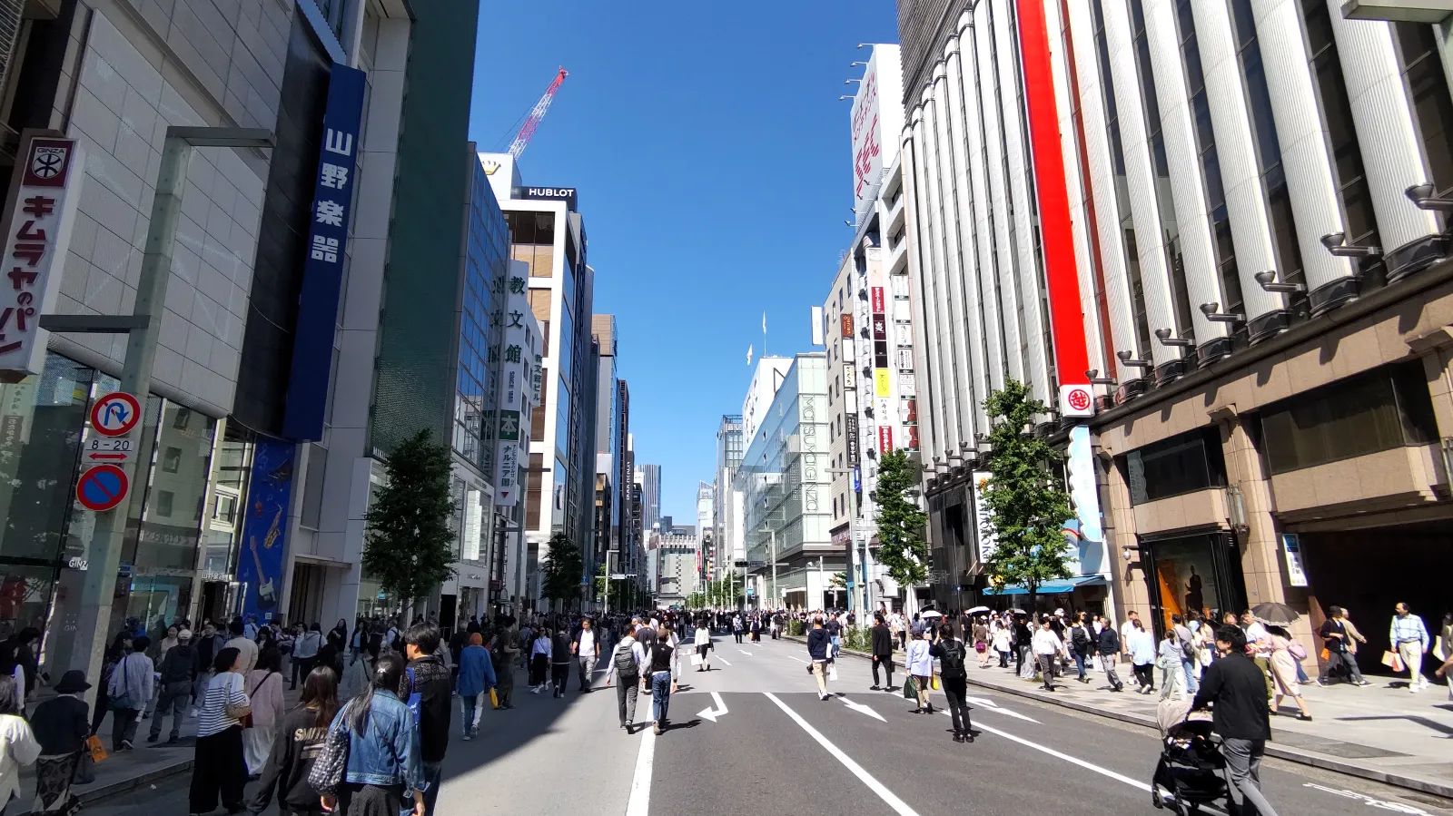 お嬢様はエスパー探偵　銀座編のナゾ活写真