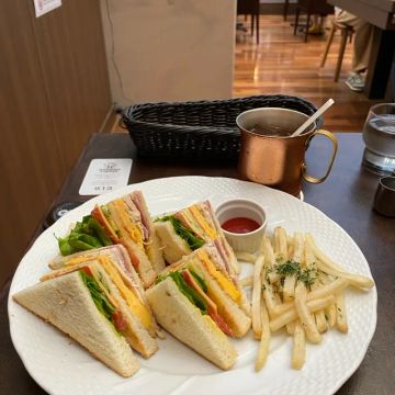 ちよみ🌹☕️さんのナゾ活写真 3