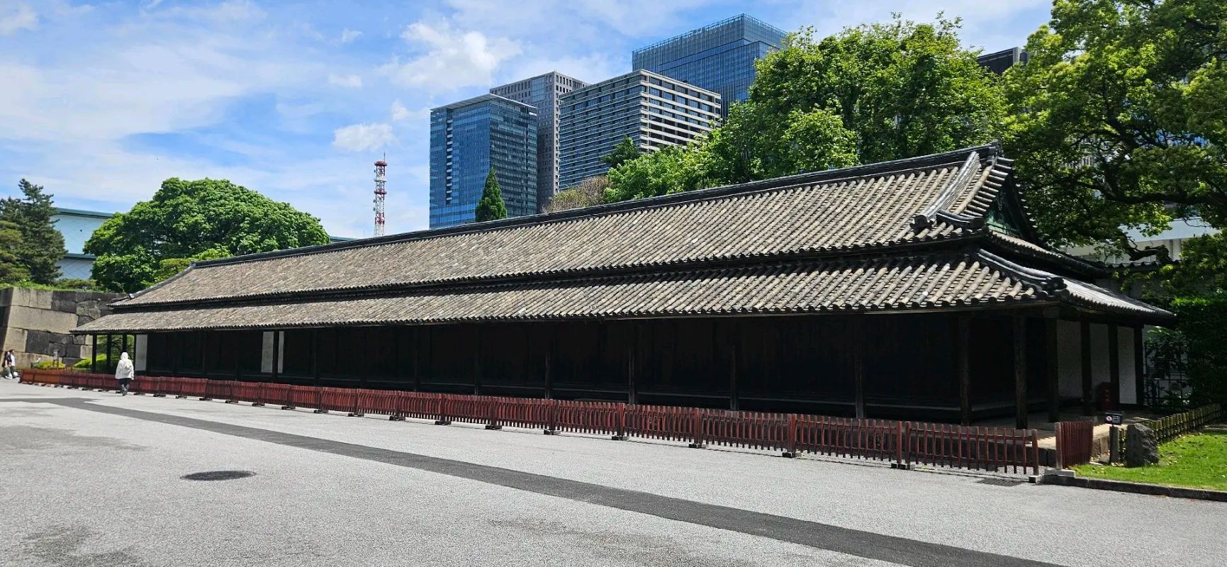 皇居を巡る謎解きの旅 with QuizKnockのナゾ活写真