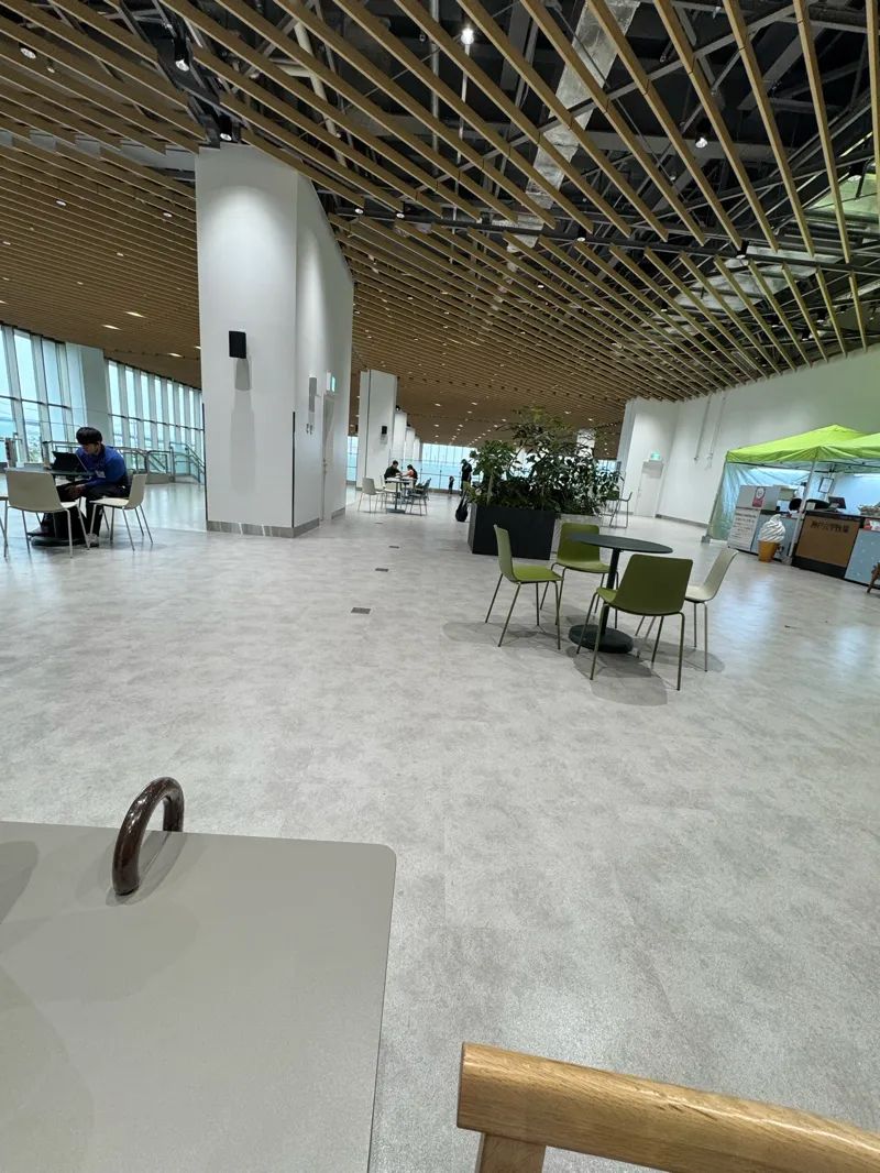 神戸空港20周年企画 遺されたスーツケース～謎の持ち主～のナゾ活写真
